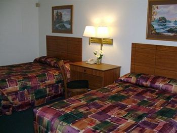 Oak Tree Inn Livonia West Экстерьер фото